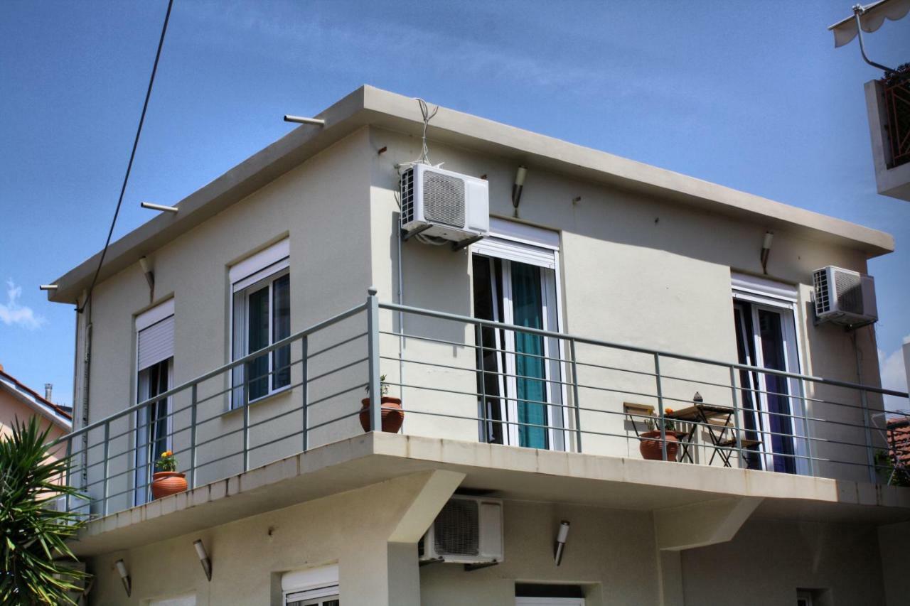Elektra'S Apartment Central With Parking อาร์กอสโตลี ภายนอก รูปภาพ